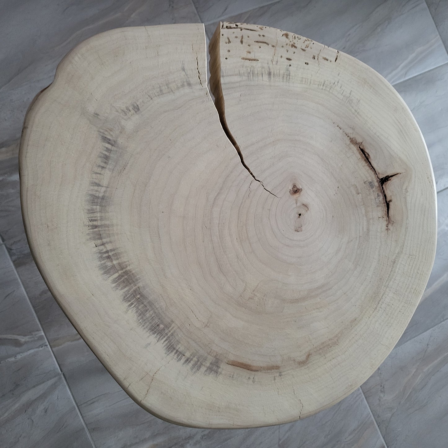 Table Sauterelle