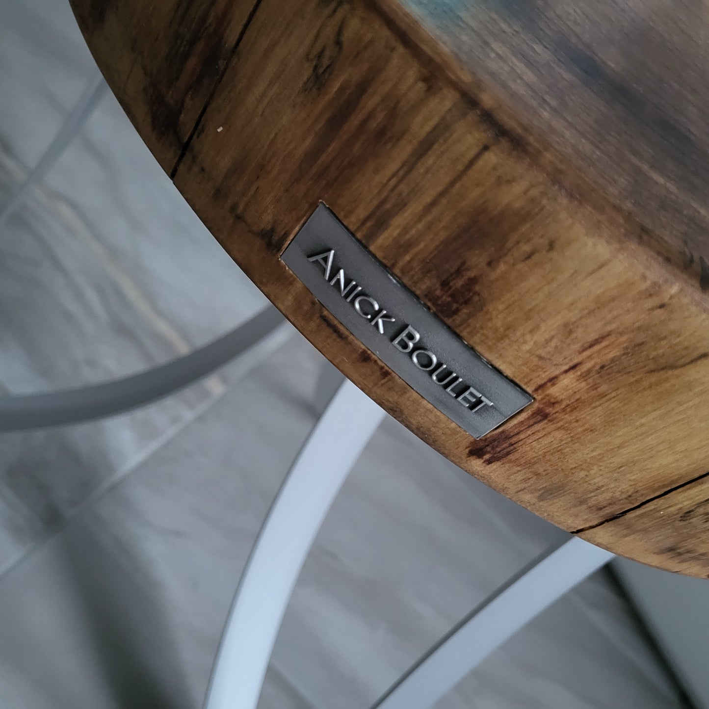 Table Sauterelle